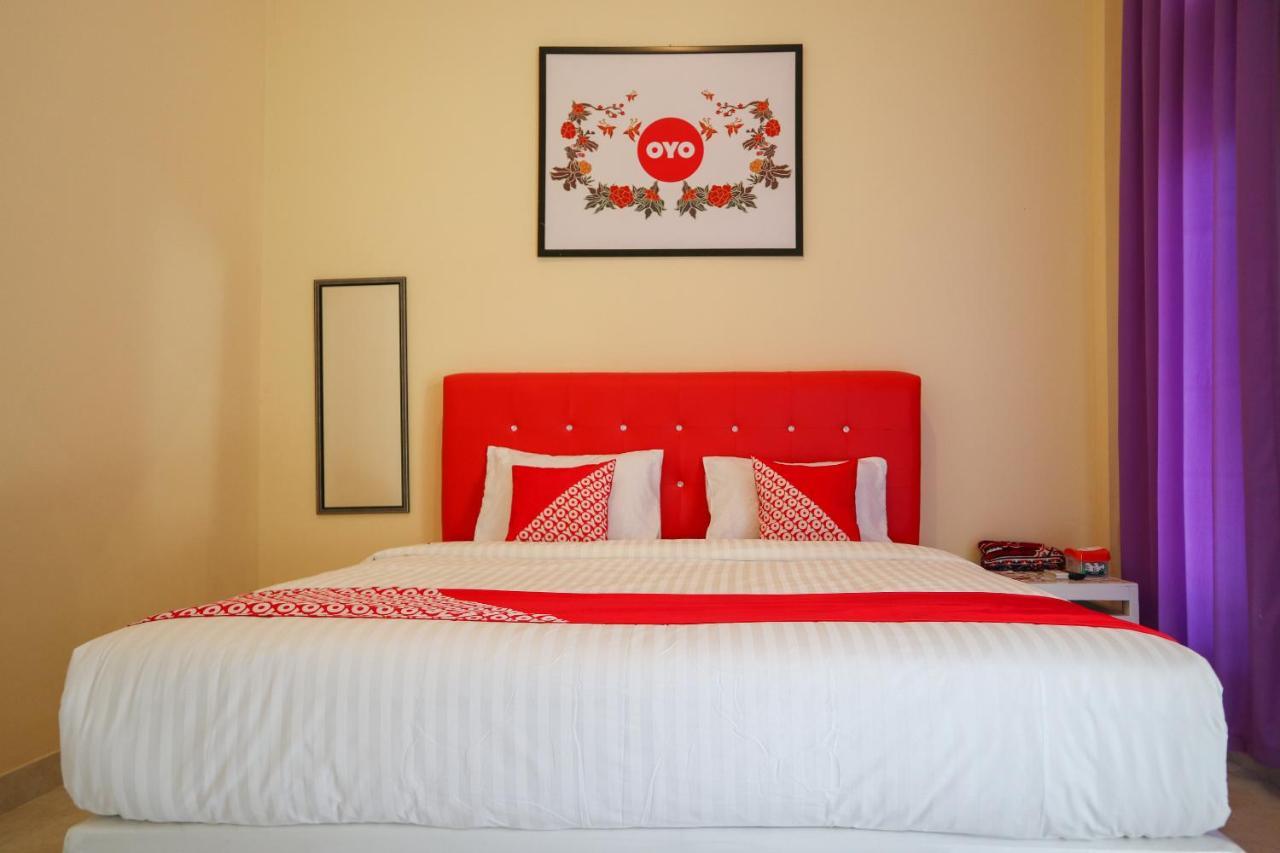 Oyo 2202 Delima Guest House Syariah Padang  Eksteriør bilde